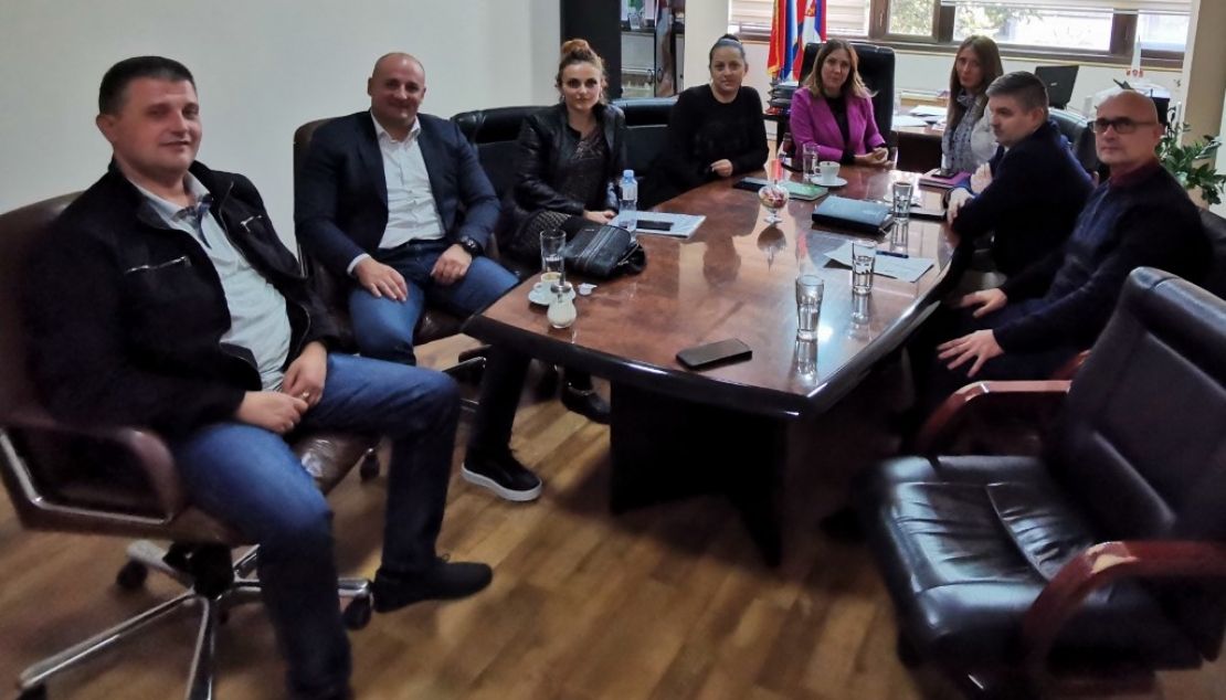 Састанак са представницима Општинског већа и јавних предузећа.